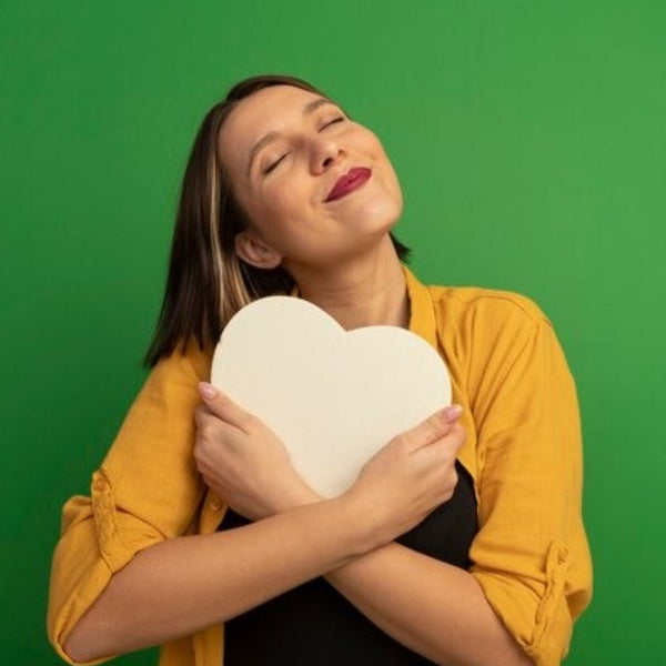 Protection & Positivity – Acts as a shield against negative...